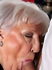 Older girl amazing sex pictures